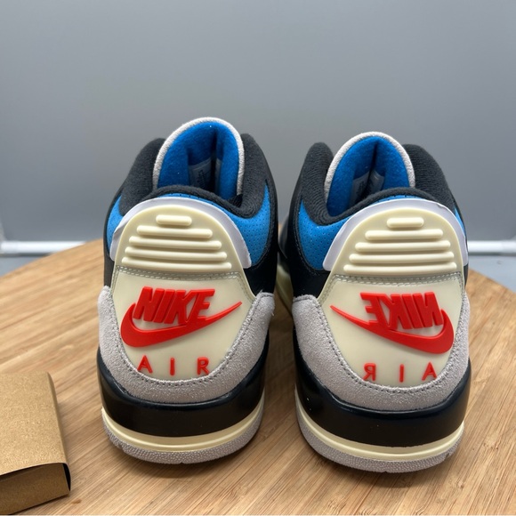 Nike Air Jordan 3 Retro OG‎ Rare Air Shoes IB8967-004 Men’s 8 Black Blue Red New main image 5